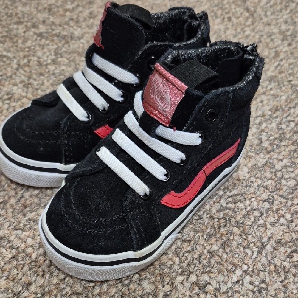 Vans Off The Wall Toddler Size 5 Black and Pink High-Top Sneakers EUC